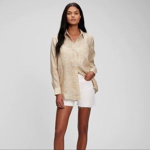 Gap 100% linen boyfriend shirt leopard print button down